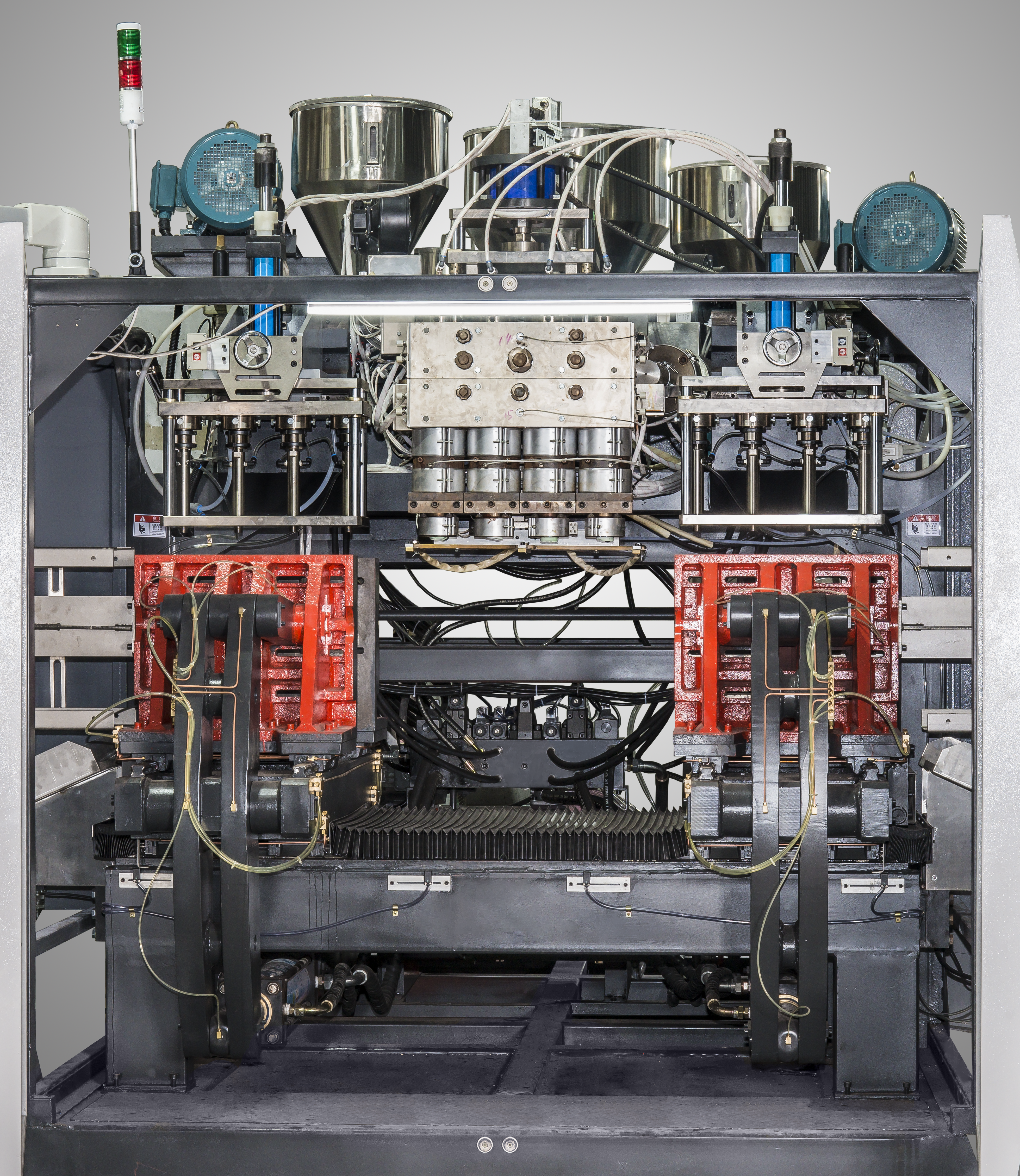 Экструзионно-выдувная формовочная машина