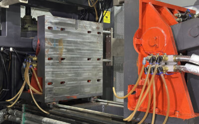 Bandejas Plásticas Industriais: Aplicações-Chave & Benefícios na Manufatura