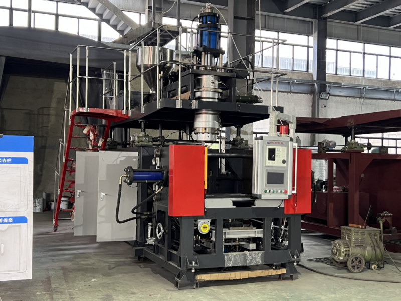 PET, HDPE, PVC plastic materials used in blow molding processes