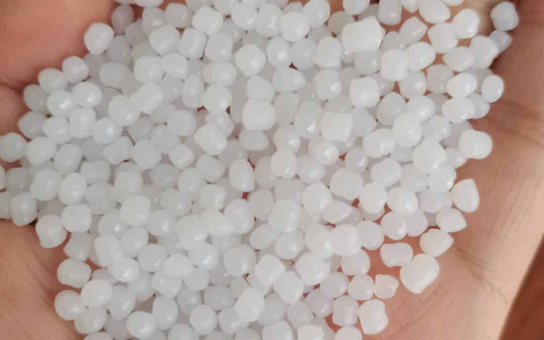 Полное руководство по выдуву бутылок: от пластиковых смол до производственного оборудования (обновление 2025 года)