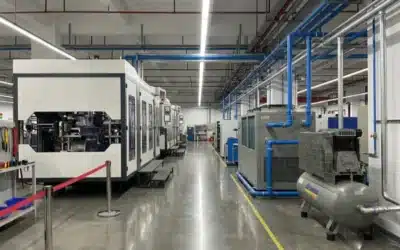 How should I choose between a single-station and a double-station all-electric extrusion blow molding machine?