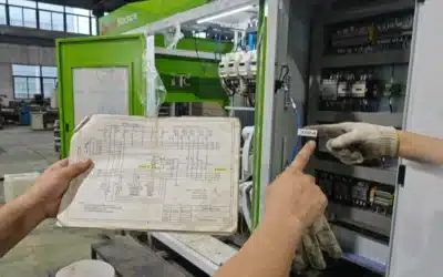 Comment vérifier la propreté et la conformité du câblage dans les machines de moulage par extrusion-soufflage entièrement électriques ?