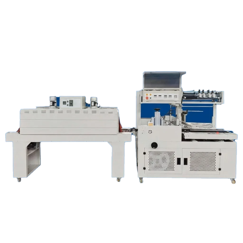Shrink wrapping machine for grouped bottle packaging